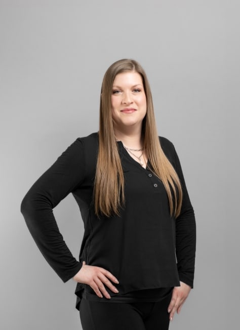 notre-equipe-analyste-financiere-myriam-caron