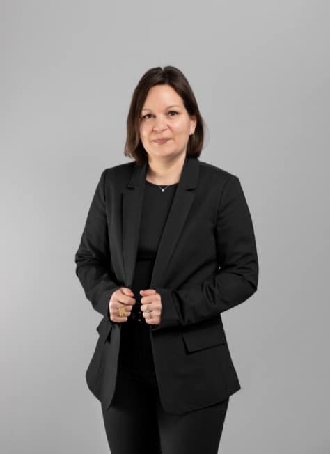 notre-equipe-analyste-solutions-technologiques-emilie-vrain