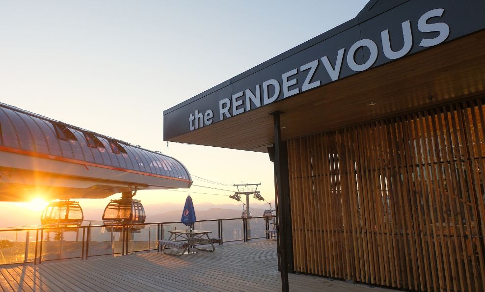 realisation-congres-et-evenements-privatisation-de-gondoles-au-rendezvous-lodge-whistler-3